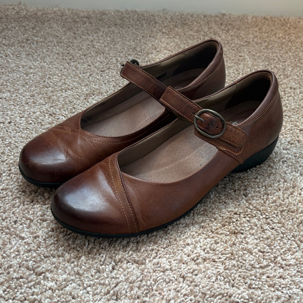 Dansko Fawna Mary Jane Shoes, Brown Leather, EU 40 (US W 9/9.5)